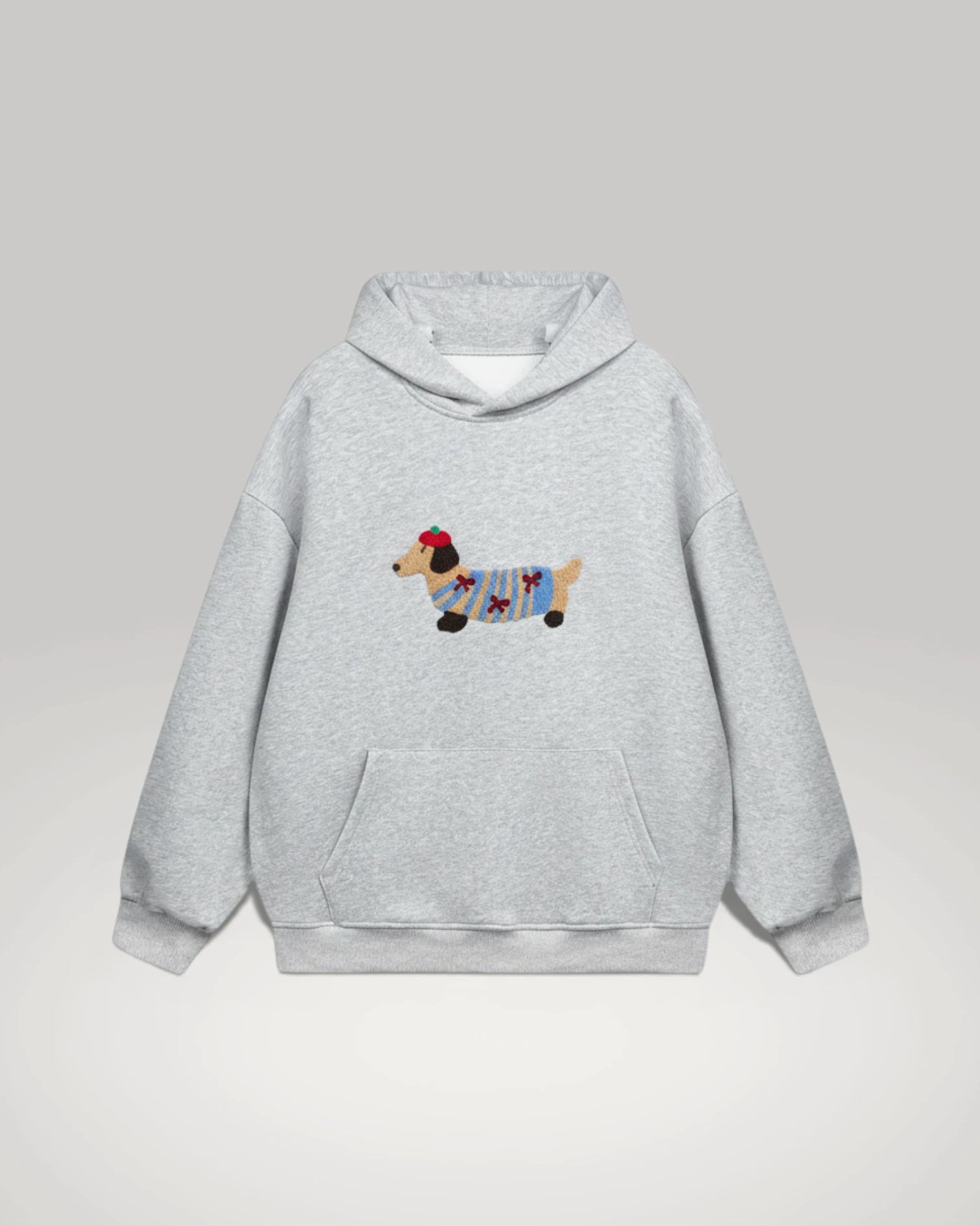 sweat-a-capuche-hoodie-oversize-gris-broderie-chien-teckel-style-urbain