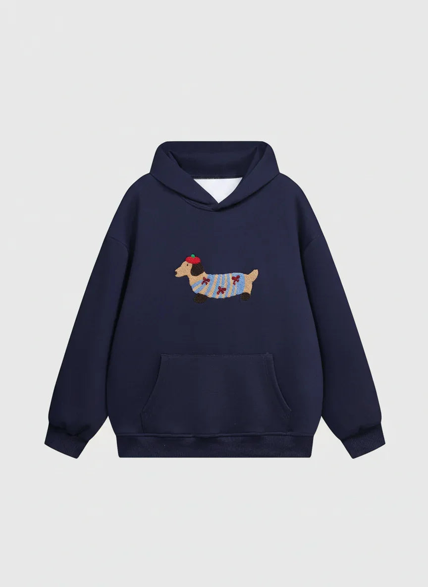 Hoodie oversize femme bleu marine brodé motif teckel Urbain Couture