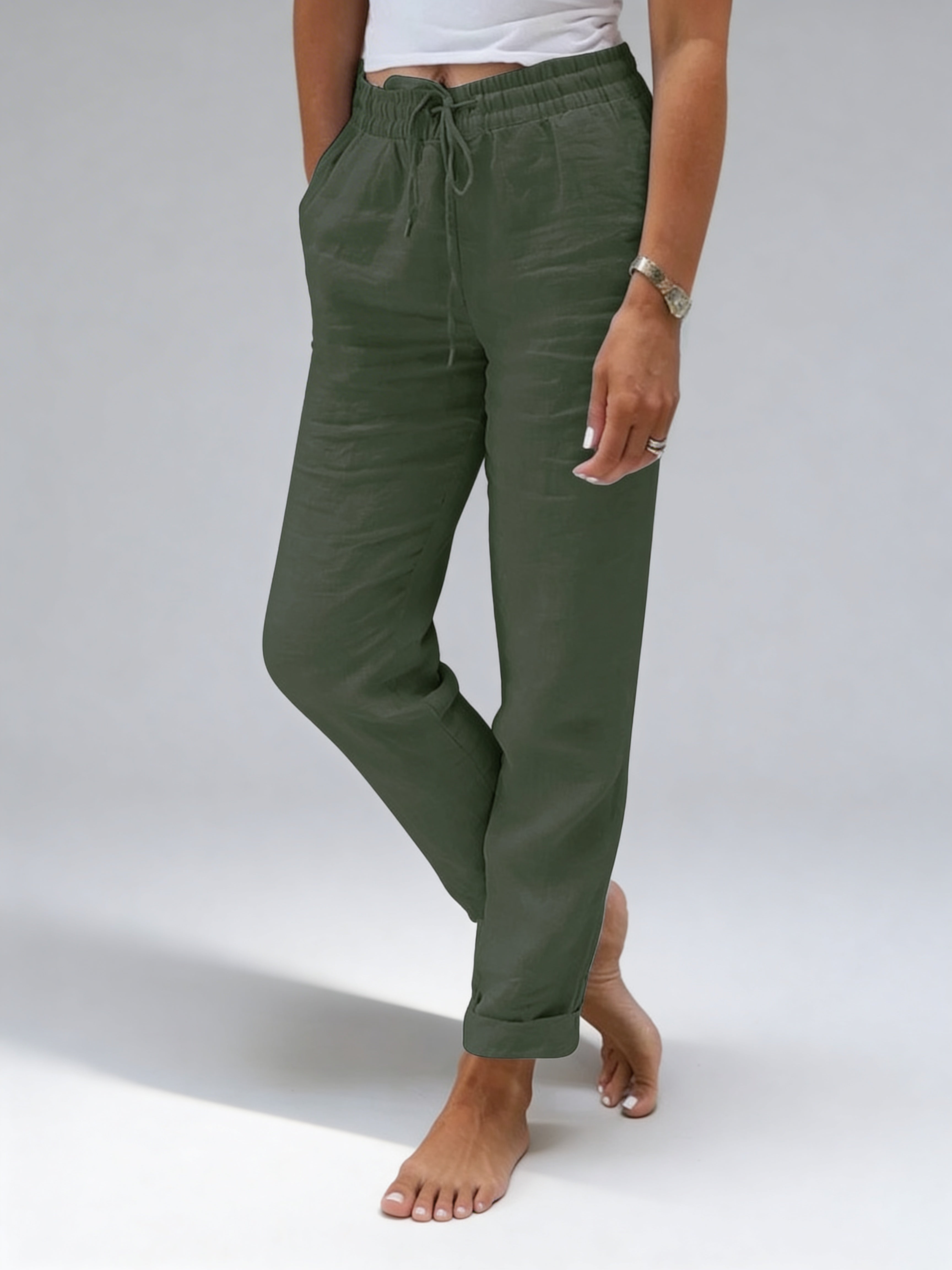 Pantalon fluide pour femme en mélange coton et chanvre, coloris **Vert Armée**, style bohème chic.